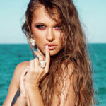 Cauti un Make-up Artist Profesionist in Constanta? Contacteaza-ne | Make-up Corina Tudor Constanta Editorial Fashion Ellements Magazine Romania